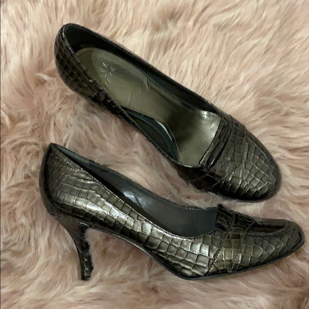 Alex Marie Crocodile Grey Print Heels